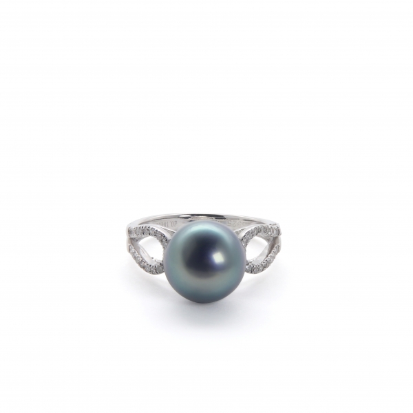 Pearl Ring