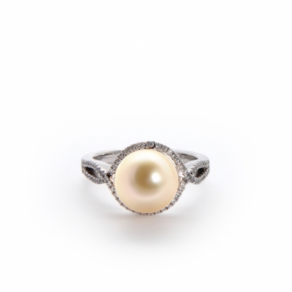 Pearl Ring 1